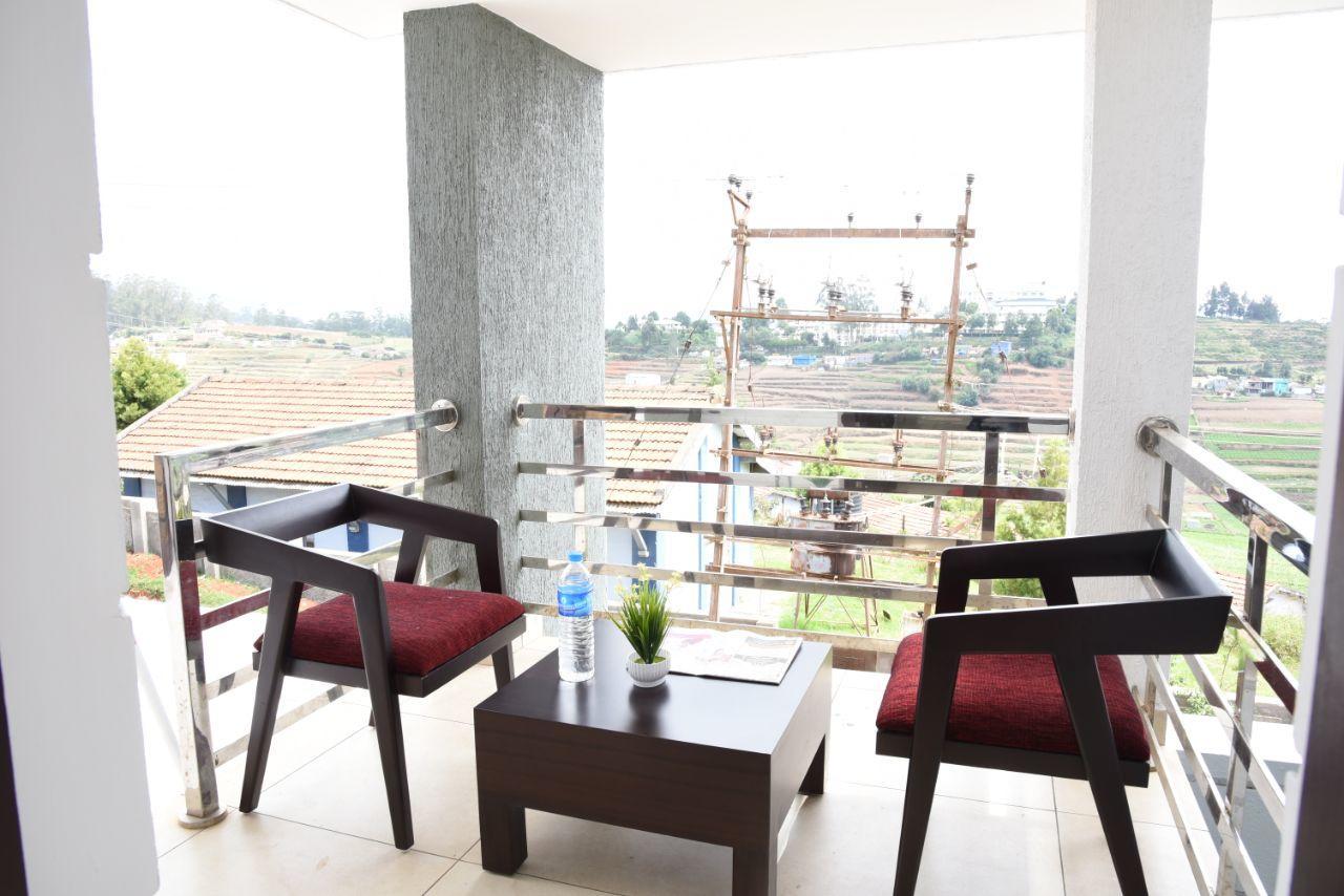 Albisville Hilltop Mansion Ooty Esterno foto